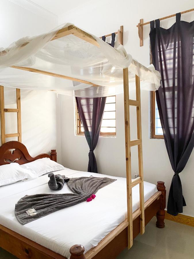 Lighthouse Guesthouse Nungwi Buitenkant foto